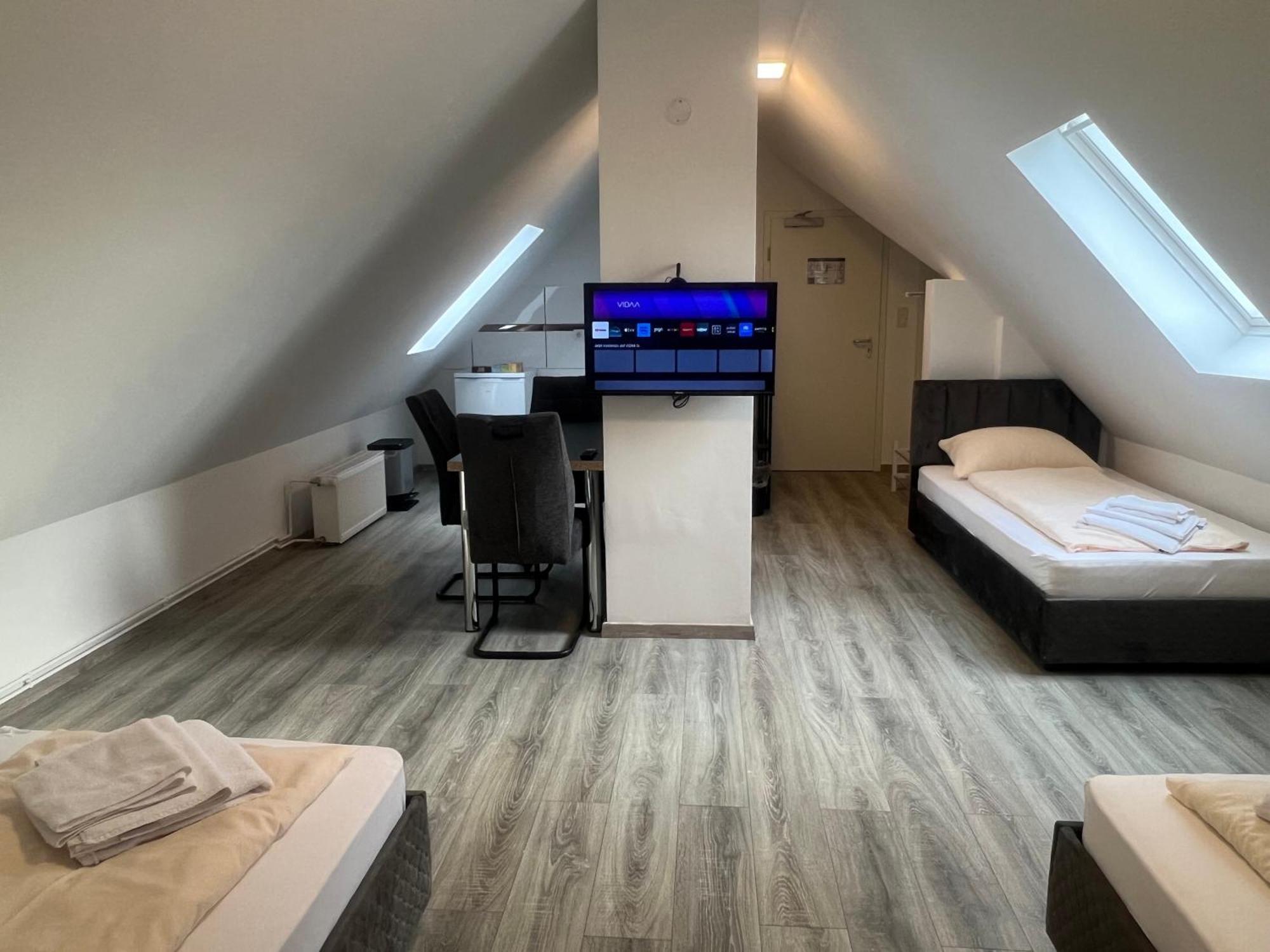 Durmaz Hotel Ανόβερο Εξωτερικό φωτογραφία