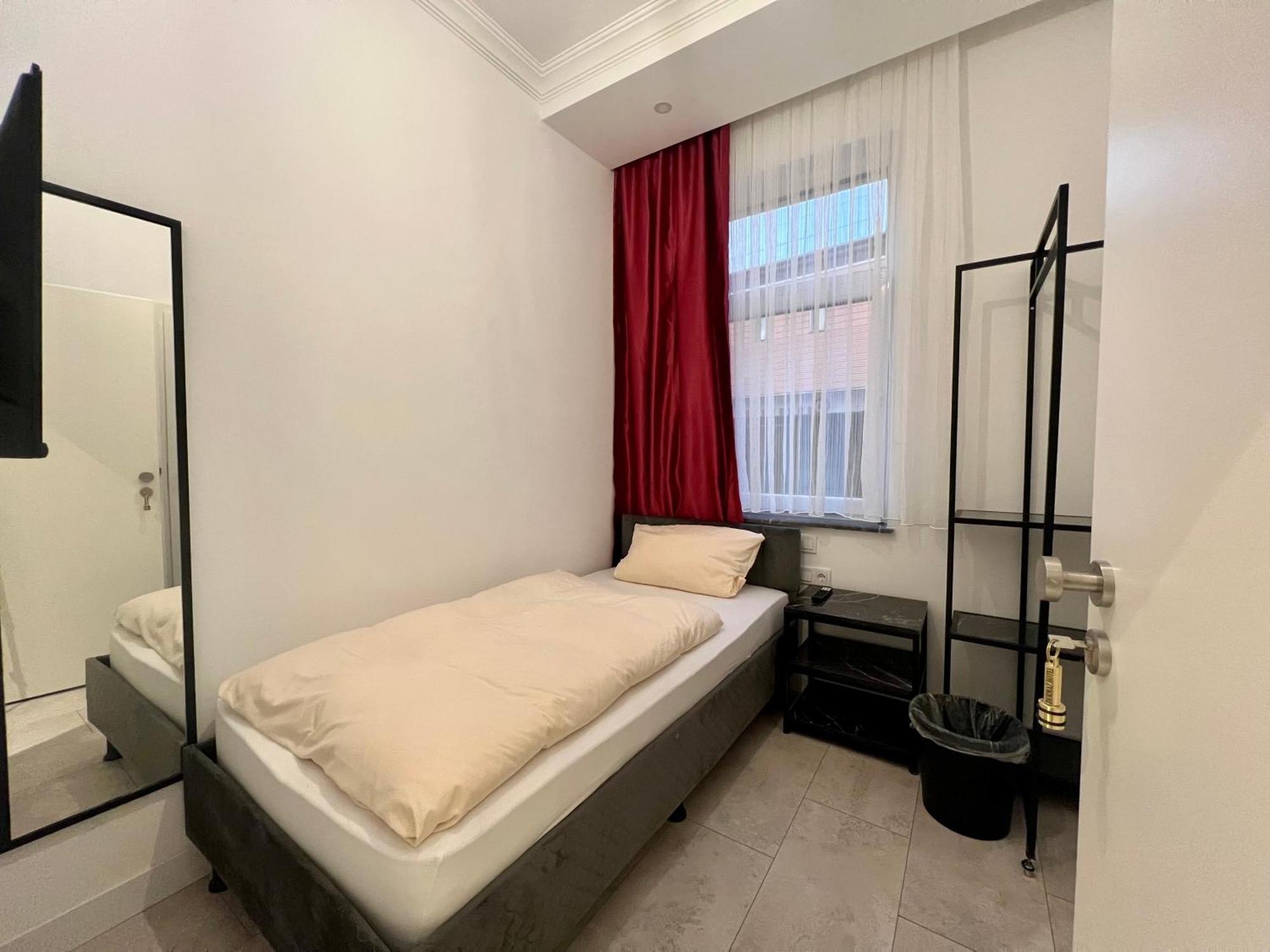Durmaz Hotel Ανόβερο Εξωτερικό φωτογραφία