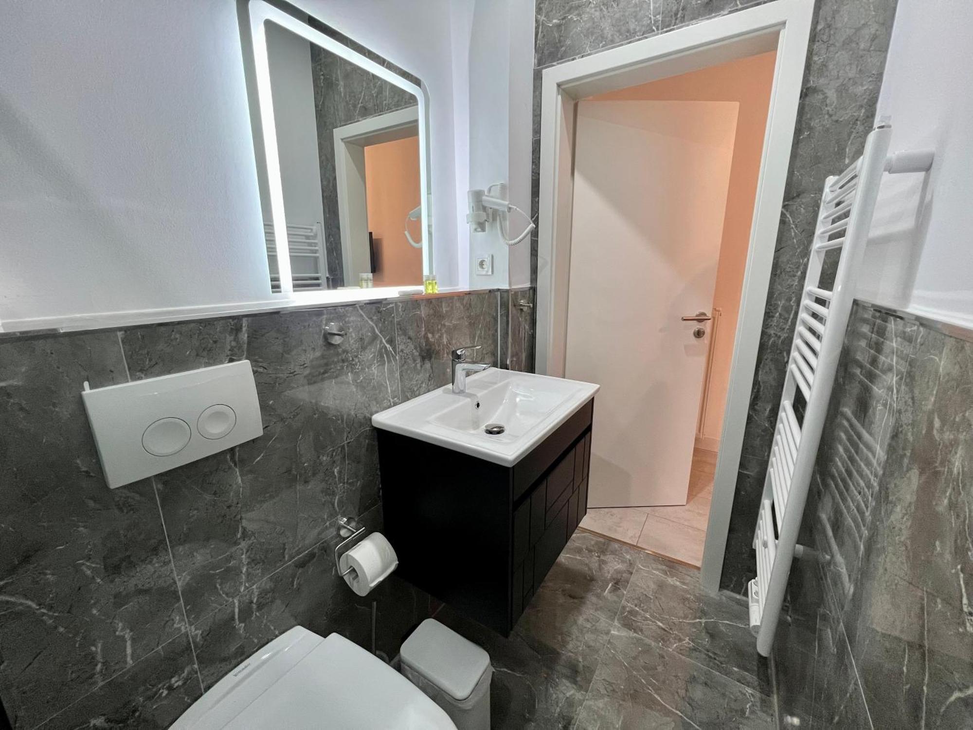 Durmaz Hotel Ανόβερο Εξωτερικό φωτογραφία